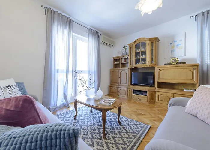 Doris&Iris Apartment